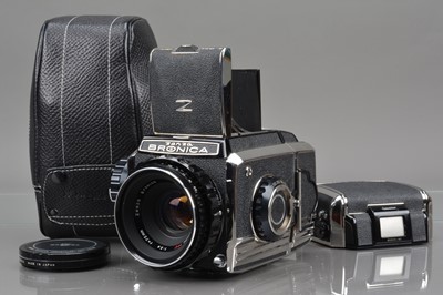 Lot 252 - A Zenza Bronica S2 Camera