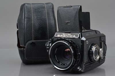 Lot 254 - A Zenza Bronica S2 Camera