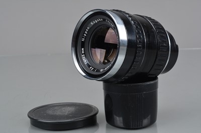 Lot 293 - A Nippon Kogaku Nikkor-Q 135mm f/3.5 Lens