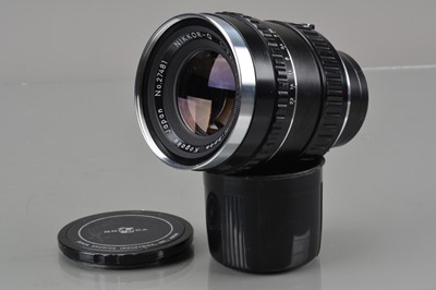Lot 305 - A Nippon Kogaku Nikkor-Q 135mm f/3.5 Lens