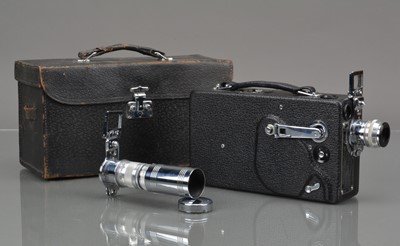 Lot 372 - A Cine Kodak Model K 16mm Cine Camera
