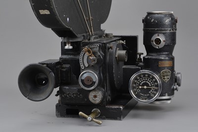 Lot 376 - A Mitchell NC 35mm Film Camera