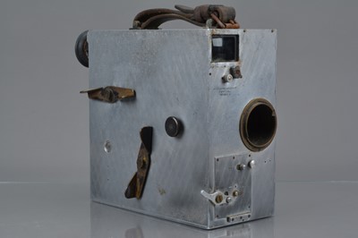Lot 377 - A Newman & Sinclair Auto Kine 35mm Cine Camera Body