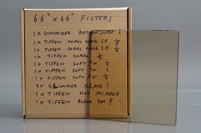 Lot 411 - Eleven 6.6 x 6.6 Glass Filters