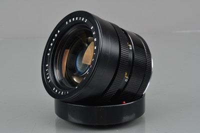 Lot 452 - A Leitz Canada 90mm f/2 Summicron-R Lens