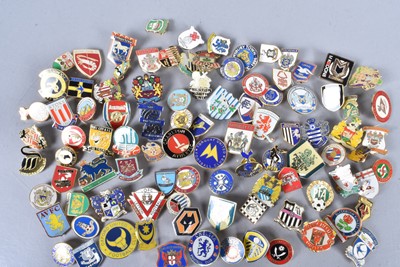 Lot 124 - English Football