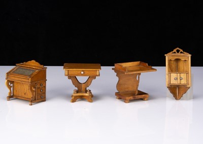 Lot 84 - Schneegas dolls’ house furniture