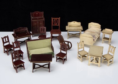 Lot 342 - A quantity of Gottschalk dolls’ house furniture