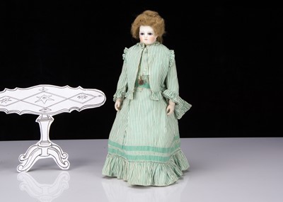 Lot 351 - A Blampoix Senior shoulder-head fashionable doll
