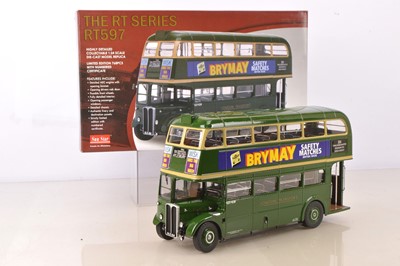 Lot 86 - Sunstar 1:24 Scale Bus