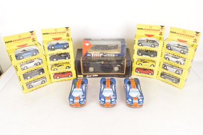 Lot 166 - Modern Diecast Cars (21)