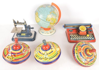 Lot 322 - Assorted metal Toys (6)