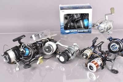 Lot 61 - An assortment of fishing reels