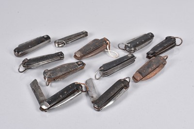 Lot 856 - An assortment of various Jack Knives