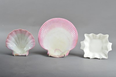 Lot 64 - Two Wedgwood Nautilus pearlware plates