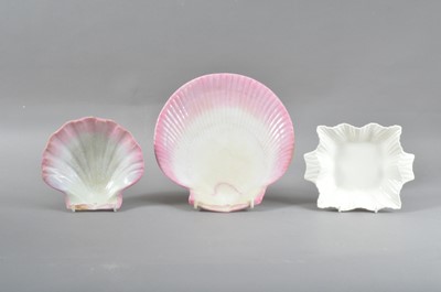 Lot 64 - Two Wedgwood Nautilus pearlware plates