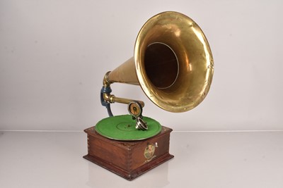 Lot 20 - A Pathephone Model F