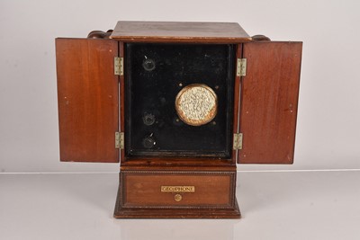 Lot 22 - A Gecophone Model 2001 Radio Receiver