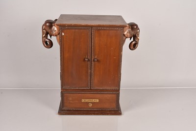Lot 22 - A Gecophone Model 2001 Radio Receiver