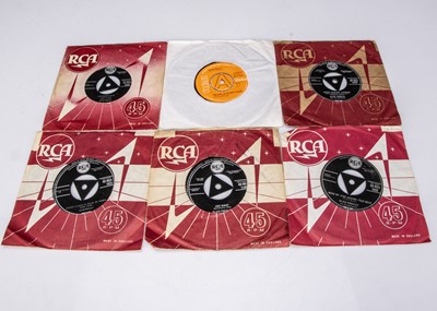 Lot 44 - Elvis Presley 7" Singles