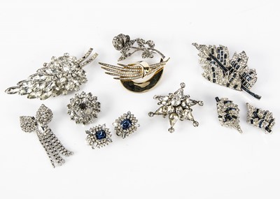Lot 135 - A quantity of paste set costume jewellery