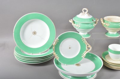 Lot 86 - A large collection of mostly 19th century Kerr & Binns Worcester dinner and tea wares