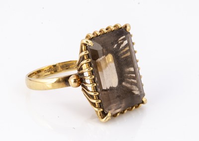 Lot 71 - An 18ct gold smoky quartz cocktail dress ring