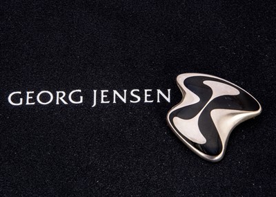 Lot 270 - Henning Koppel for Georg Jensen black 315 silver brooch
