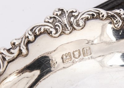 Lot 461 - A cased George V silver Christening bowl and spoon by George Jackson & David Fullerton