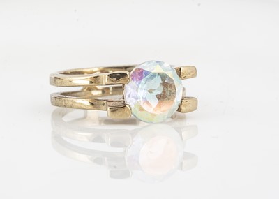 Lot 215 - A mystic topaz 9ct gold dress ring