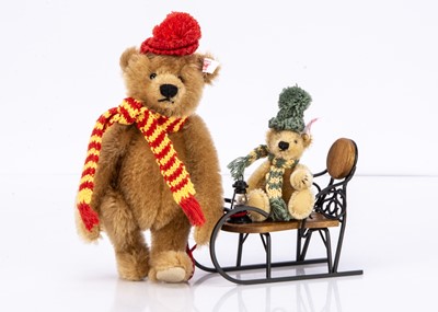 Lot 84 - A Steiff limited edition Christmas Sledge Set 2002