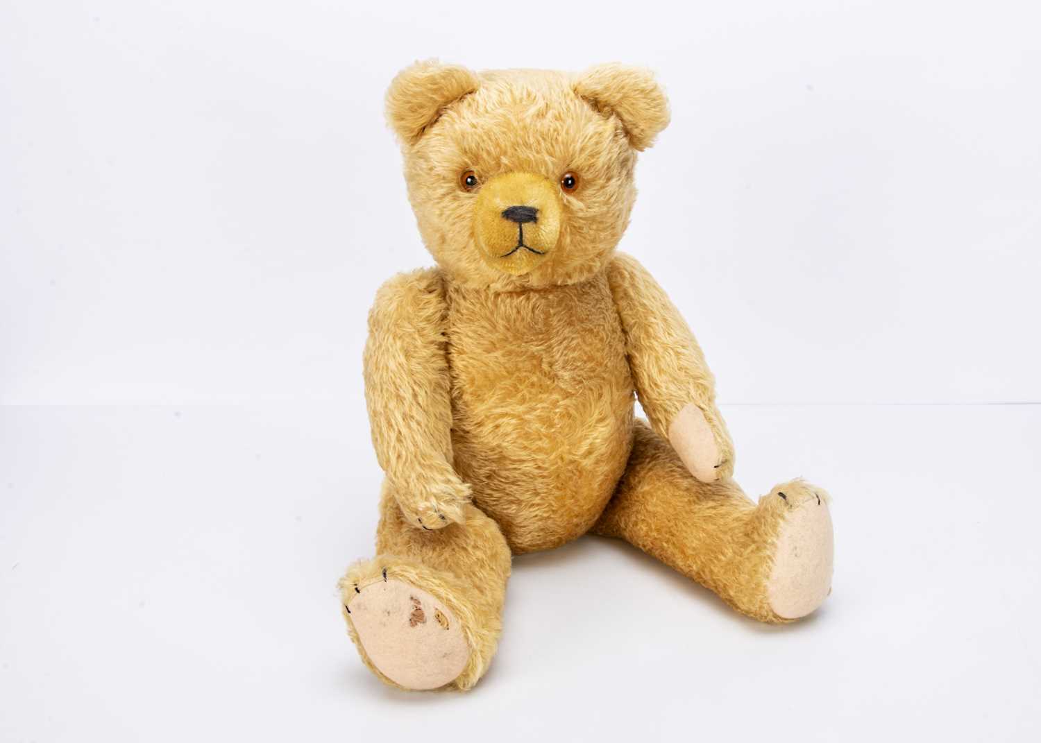 Lot 185 - A post-war Hermann teddy bear