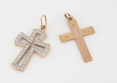 Lot 257 - A 14ct gold cubic zirconia set cross pendant