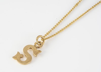 Lot 285 - Two 9ct gold necklaces