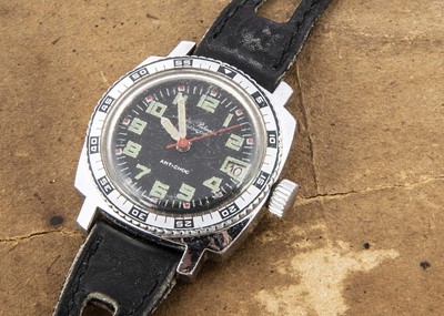 Lot 370 - A c1970s Michel Pelissier manual wind divers style mid sized wristwatch