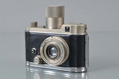 Lot 64 - A Robot II Camera