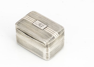 Lot 436 - A George III silver nutmeg grater by John Shaw