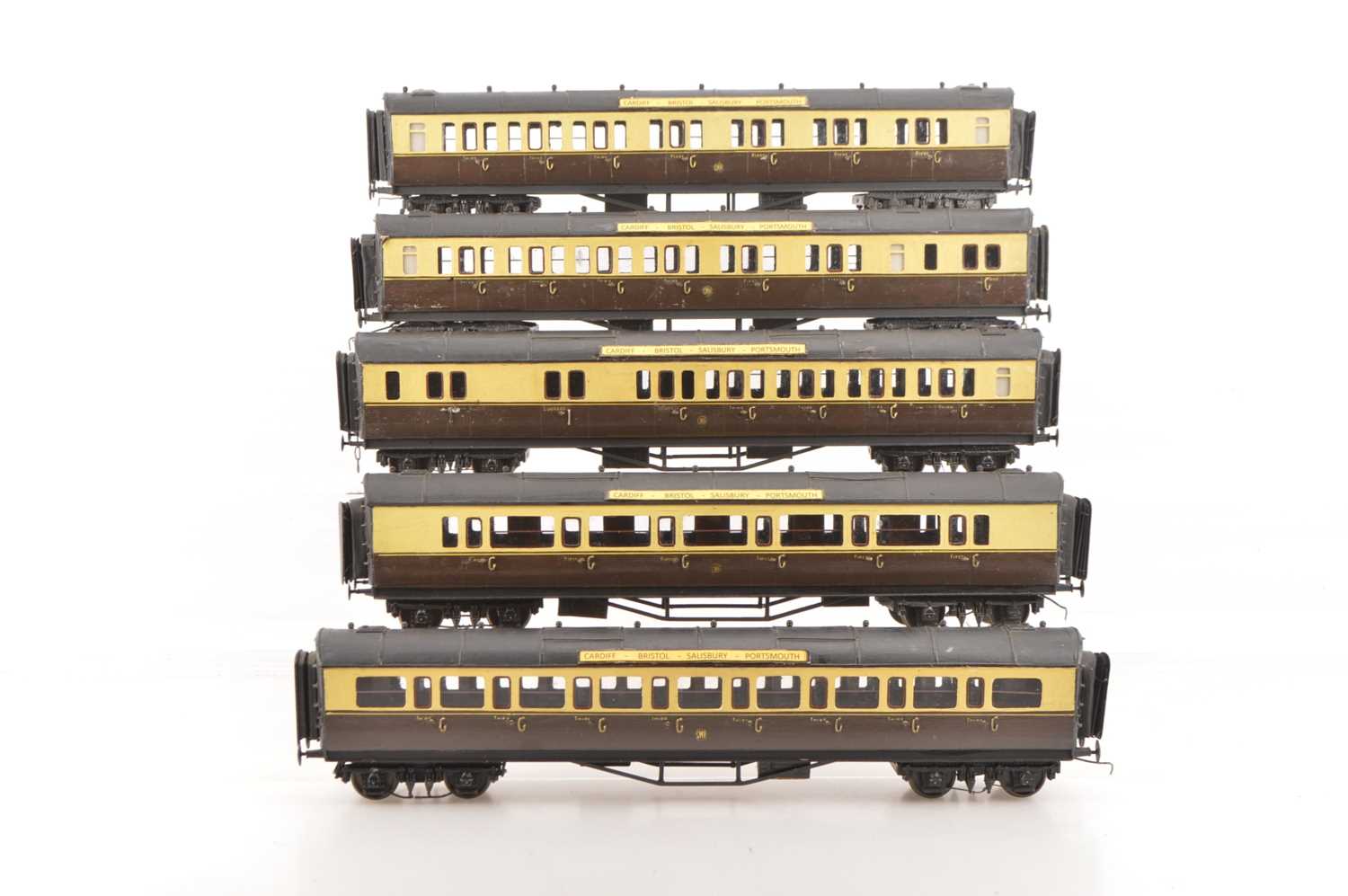 Lot 82 - Kit/Scratch built 0 Gauge Group of GWR Passenger coaches consisting of