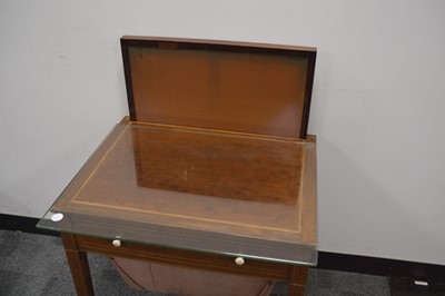 Lot 62 - A George III  19th Century cross-banded mahogany work table in the manner of Gillows