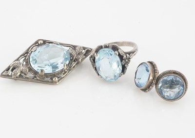 Lot 74 - A small collection of blue paste and silver set jewels