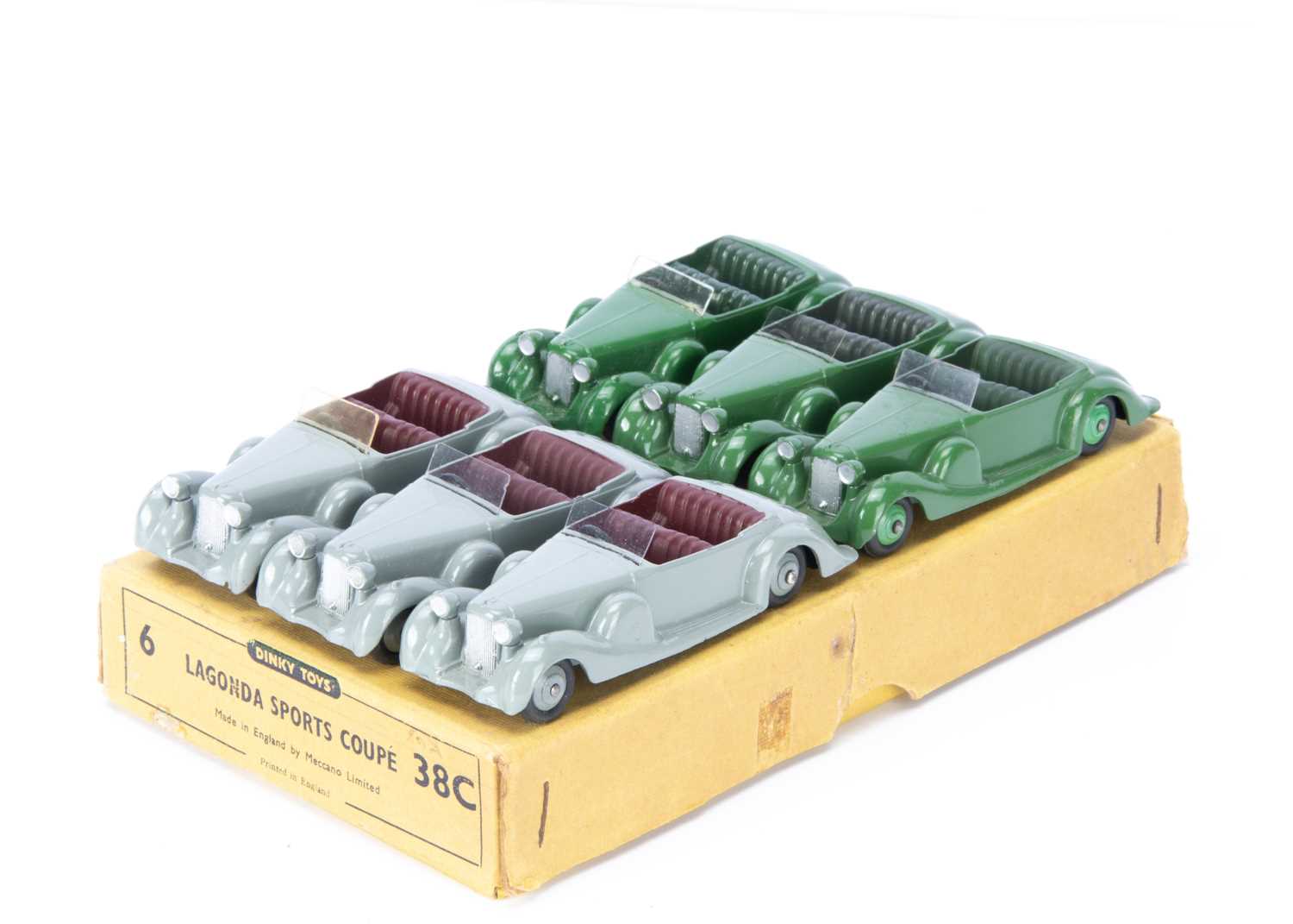 Lot 5 - A Dinky Toys 38c Lagonda Sports Coupe Trade Box