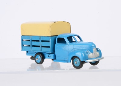 Lot 86 - A French Dinky Toys 25L Studebaker Tapissiere Covered Truck
