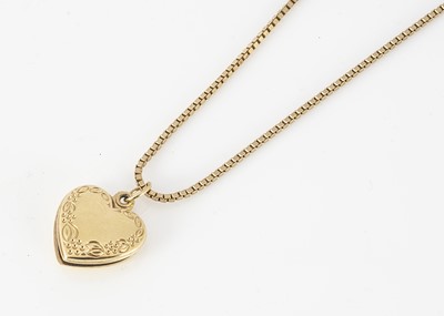 Lot 347 - A 9ct gold heart shaped locket and chain