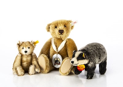 Lot 310 - A Steiff Margarete Steiff 150 Anniversary Teddy Bear