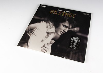 Lot 23 - Elvis Presley LP
