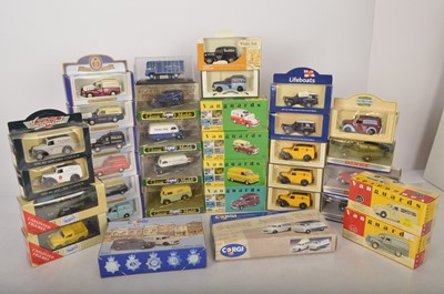 Lot 130 - Modern Diecast Postwar Delivery Vehicles (34)