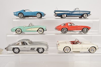 Lot 162 - Danbury and Franklin Mint 1950s and 60s 1:24 Scale Cars (6)