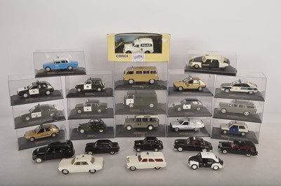 Lot 199 - Modern Diecast Vintage Police Vehicles (26)
