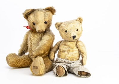 Lot 104 - A 1930's Merrythought Teddy Bear