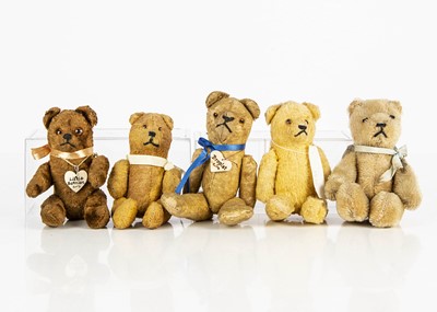 Lot 116 - Five post-war small German Teddy Bears